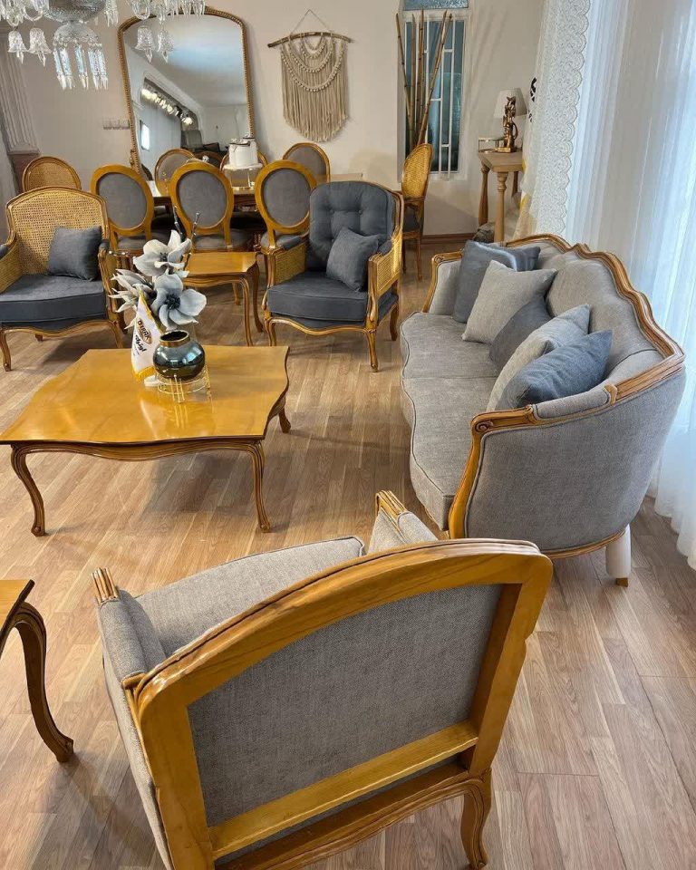 مبل کلاسیک فرانسوی کیان 7 نفره