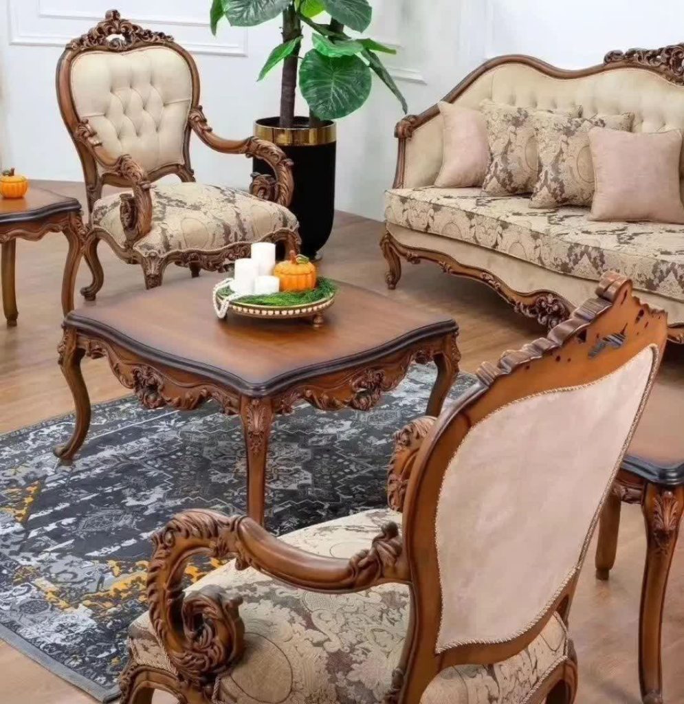 مبل کلاسیک مدل لیون