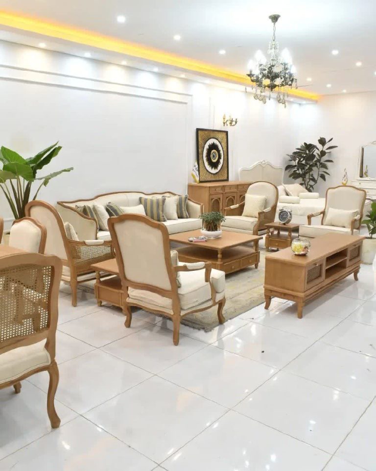مبل کلاسیک فرانسوی لوگان7 نفره