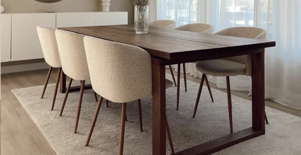 محاسبه ابعاد کلی فضای ناهار خوری 6 نفره