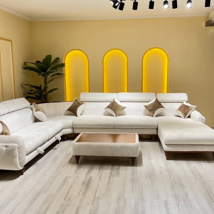 مبل ال ورساچه لوگانو