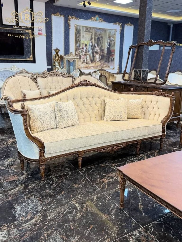 مبل کلاسیک سلطنتی کاریزما