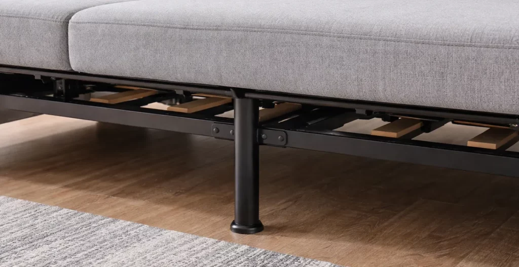 پایه وسط در مبل‌ های فلزی و تختخواب‌ شو