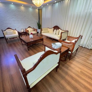مبل کلاسیک فرانسوی کاجی مدل پرنیان 7 نفره