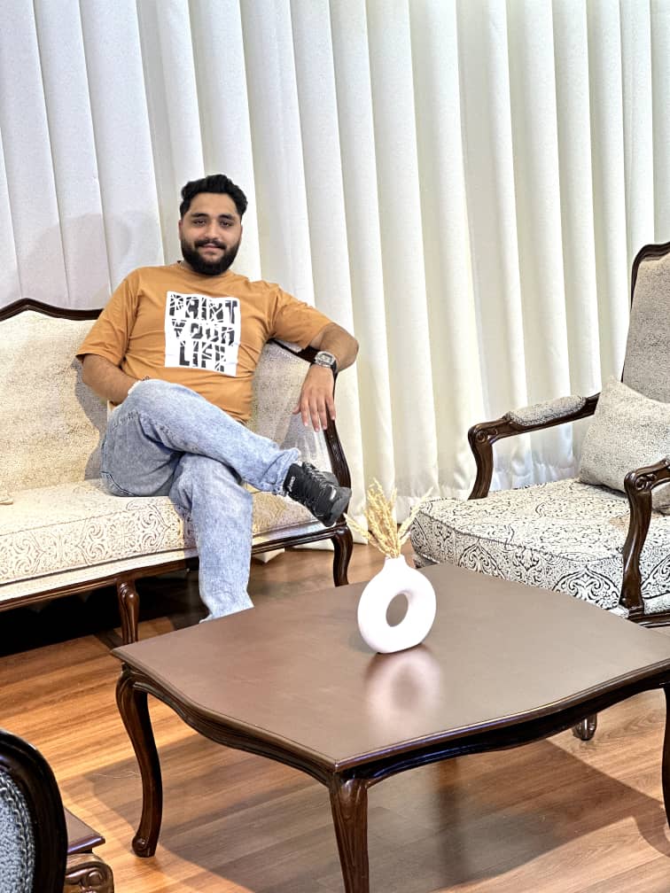 تولیدی مبل کلاسیک و سلطنتی آقای حداد